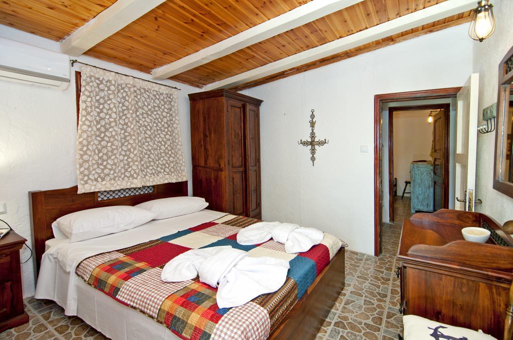 Captain Mike'S Villa II Sívota Eksteriør bilde