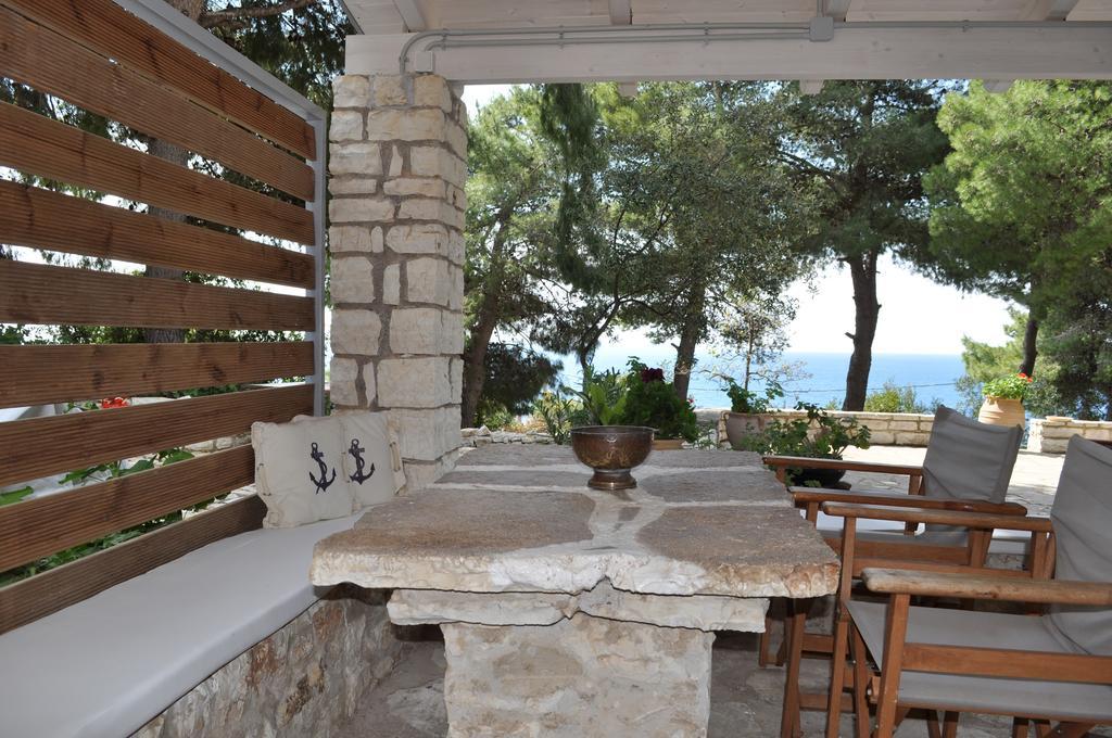 Captain Mike'S Villa II Sívota Eksteriør bilde