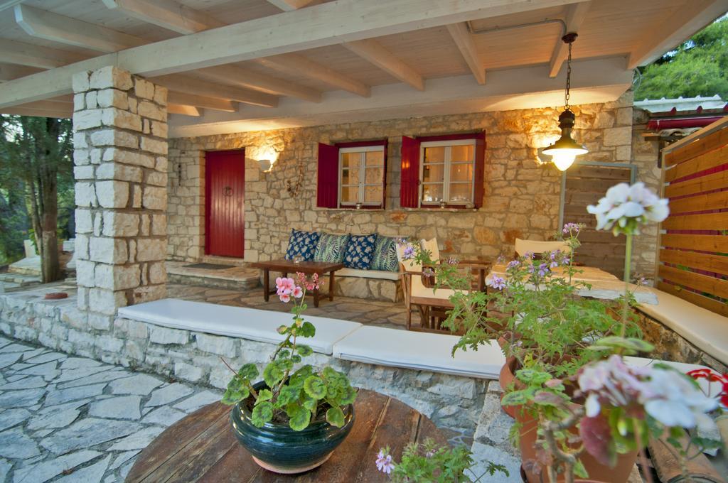 Captain Mike'S Villa II Sívota Eksteriør bilde