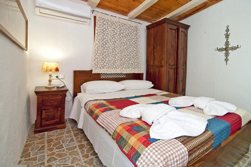 Captain Mike'S Villa II Sívota Eksteriør bilde